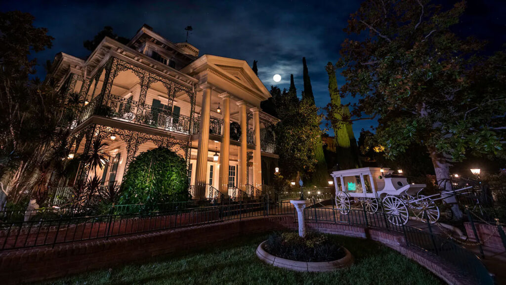 Disney Haunted Mansion Attraction
